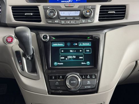 Used 2016 Honda Odyssey Touring image 26