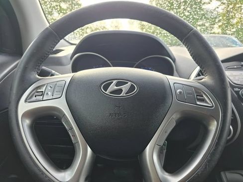 Used 2012 Hyundai Tucson GLS FWD image 26