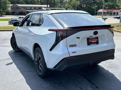 New 2026 Toyota bZ FWD image 5