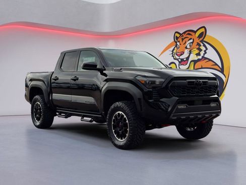 New 2026 Toyota Tacoma TRD Off-Road image 3