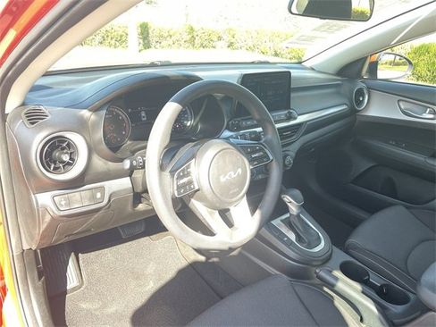 Used 2023 Kia Forte LXS image 10