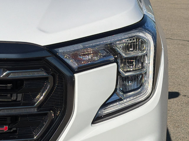 Used 2023 GMC Terrain AT4 AWD/4WD image 9