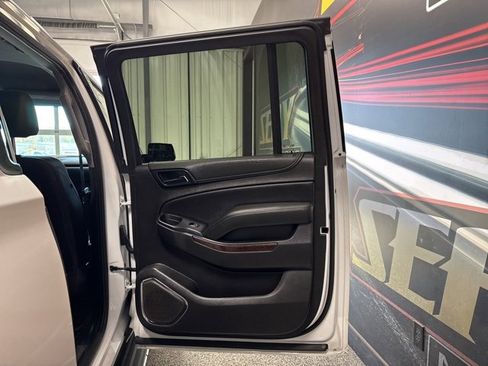 Used 2019 GMC Yukon XL SLT image 28