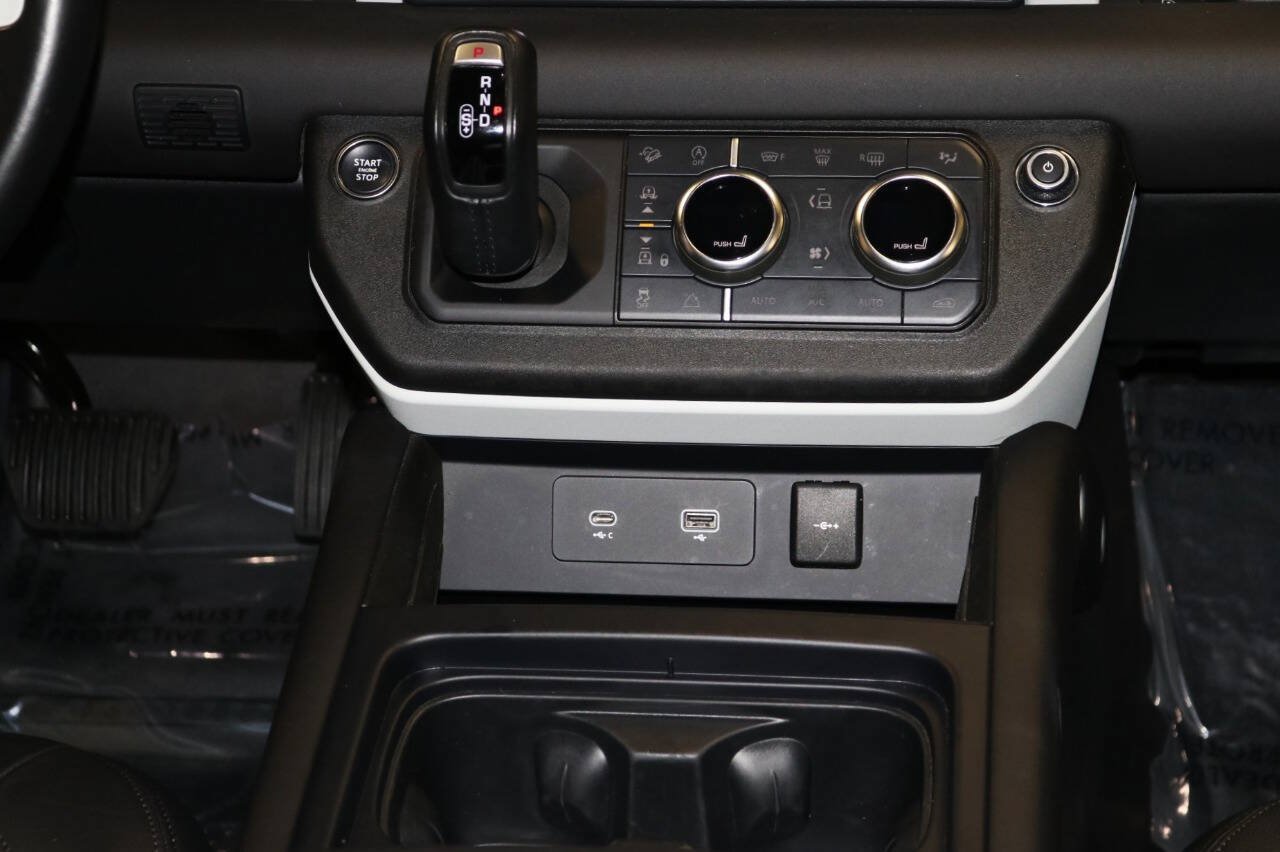 Used 2024 Land Rover Defender 110 S AWD/4WD image 48