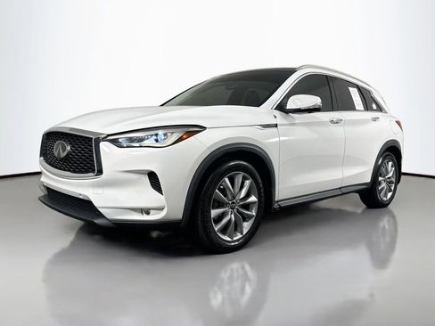 Used 2021 INFINITI QX50 Essential image 44