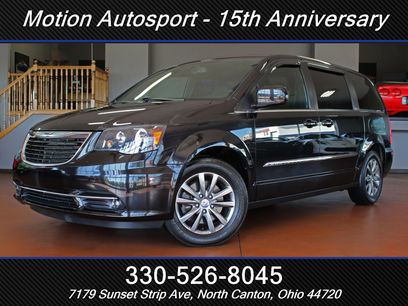 Used 2015 Chrysler Town & Country S w/ Driver Convenience Group