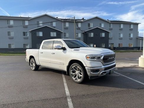 Used 2019 RAM 1500 Limited image 2
