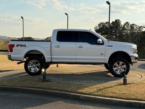 Used 2018 Ford F150 King Ranch w/ Equipment Group 601A Luxury image 8