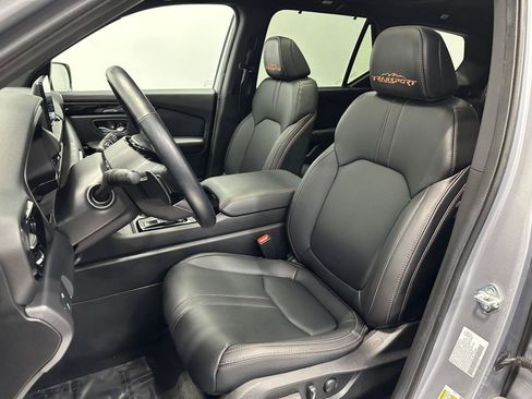 Certified 2025 Honda Pilot TrailSport image 15
