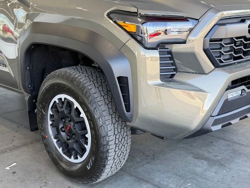 New 2026 Toyota Tacoma TRD Off-Road AWD/4WD image 8