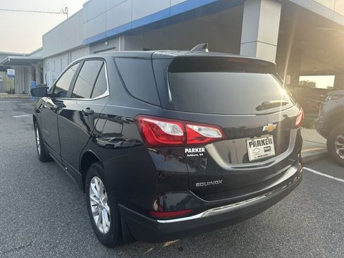Used 2021 Chevrolet Equinox LT FWD image 2