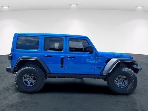 Used 2025 Jeep Wrangler Unlimited Sport AWD/4WD image 7