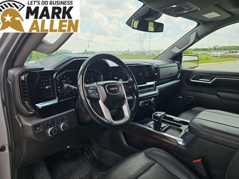 Used 2024 GMC Sierra 1500 SLT w/ SLT Premium Plus Package AWD/4WD image 10
