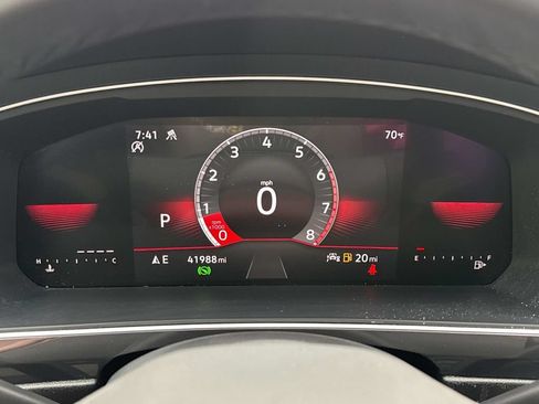 Used 2023 Volkswagen Tiguan SE R-Line AWD/4WD image 24