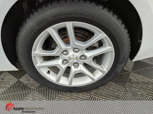 Used 2015 Chevrolet Malibu LT w/ Power Convenience Package FWD image 40