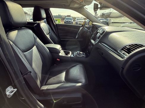 Used 2023 Chrysler 300 Touring L w/ Popular Equipment Group image 30