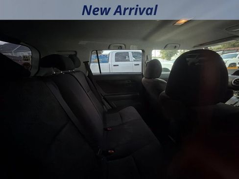 Used 2013 Scion xB FWD image 6