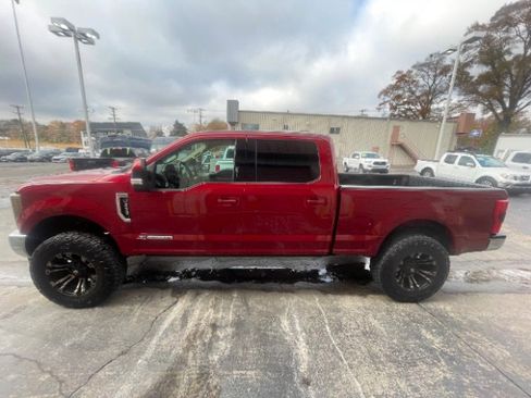 Used 2017 Ford F250 Lariat w/ Lariat Value Package image 7