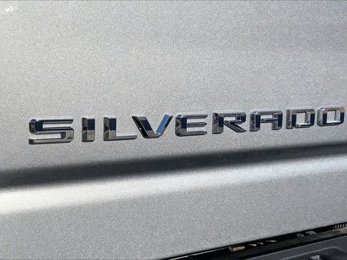 Used 2025 Chevrolet Silverado 2500 High Country w/ Technology Package image 31