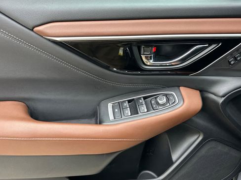 Used 2023 Subaru Outback Touring image 10