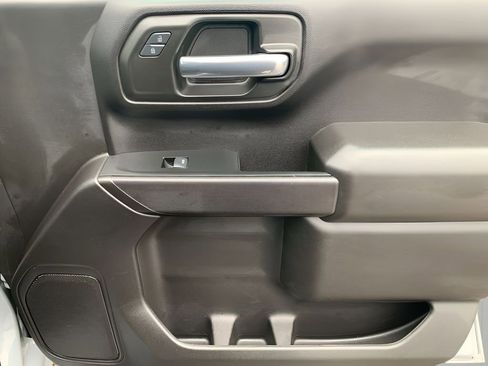 Used 2024 Chevrolet Silverado 1500 Custom w/ Turbomax Blackout Package image 19