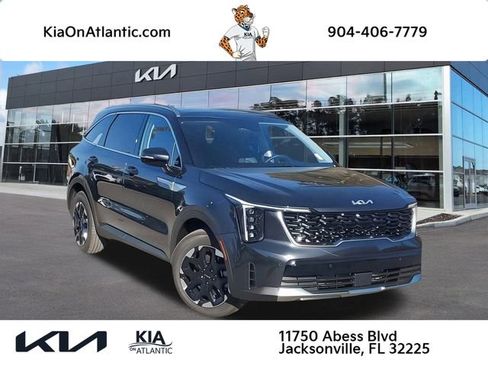 New 2025 Kia Sorento S w/ Panoramic Sunroof Package FWD image 1