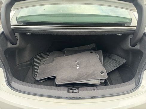 Used 2019 Acura TLX image 7