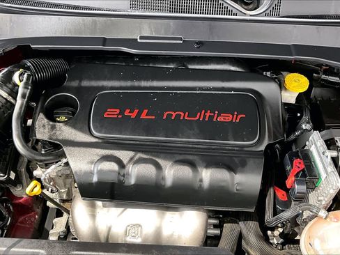 Used 2022 Jeep Compass Limited w/ Sun and Sound Group AWD/4WD image 33
