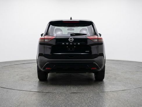 Used 2025 Nissan Rogue SV AWD/4WD image 7