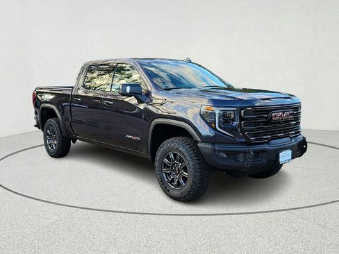 Used 2024 GMC Sierra 1500 AT4X image 7