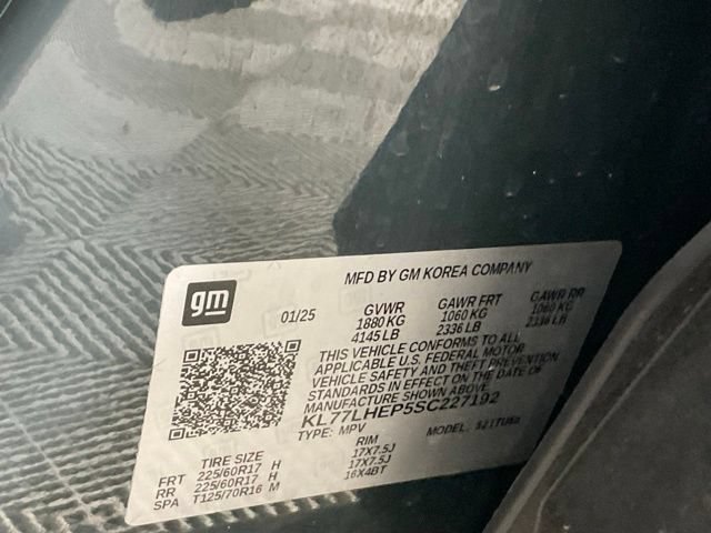 Used 2025 Chevrolet Trax LT FWD image 26