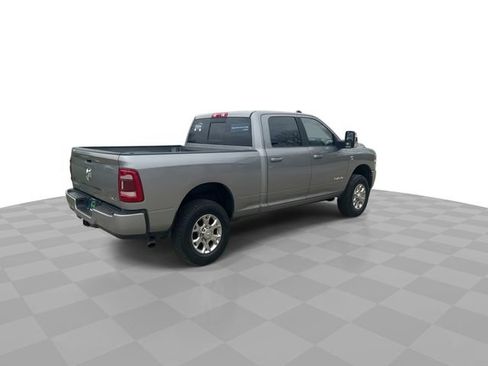 Used 2024 RAM 2500 Laramie AWD/4WD image 9