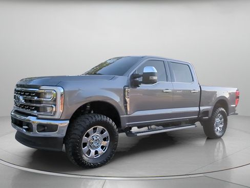 Certified 2024 Ford F250 Lariat w/ Chrome Package AWD/4WD image 10