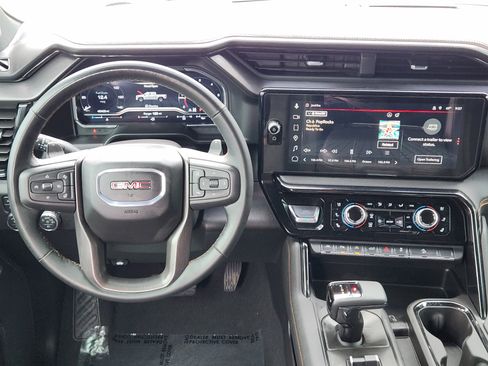 Used 2024 GMC Sierra 1500 AT4 w/ AT4 Preferred Package AWD/4WD image 39