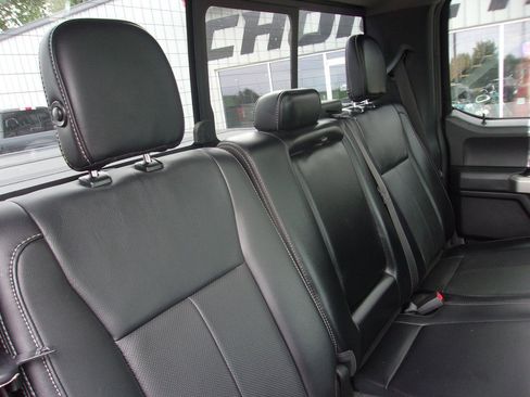 Used 2019 Ford F150 Lariat AWD/4WD image 17