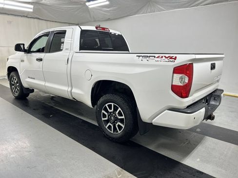 Used 2020 Toyota Tundra SR5 w/ TRD Off-Road Package AWD/4WD image 7