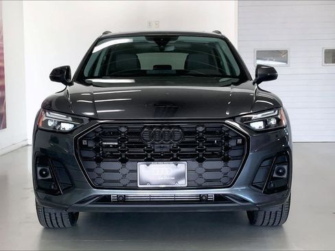 Used 2023 Audi Q5 2.0T Premium Plus w/ Premium Plus Package AWD/4WD image 6