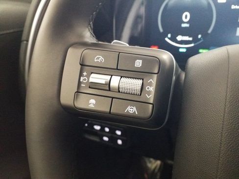 Used 2026 Hyundai Palisade Limited AWD/4WD image 4