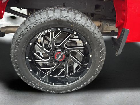 Used 2024 Chevrolet Silverado 1500 Custom RWD image 19