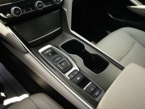 Used 2022 Honda Accord EX-L image 29