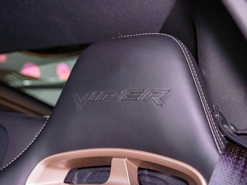 Used 2017 Dodge Viper GTC w/ ACR Package image 11