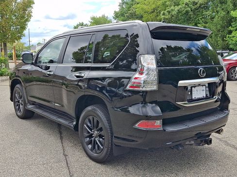 Certified 2023 Lexus GX 460 Premium w/ Premium Plus Package AWD/4WD image 4