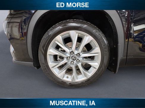 Used 2021 Toyota Highlander Limited AWD/4WD image 14
