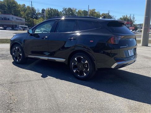 New 2026 Kia Sportage SX image 4