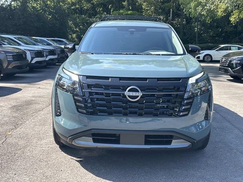 New 2026 Nissan Pathfinder SL FWD image 2