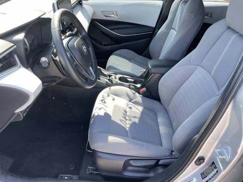 Used 2021 Toyota Corolla SE FWD image 15