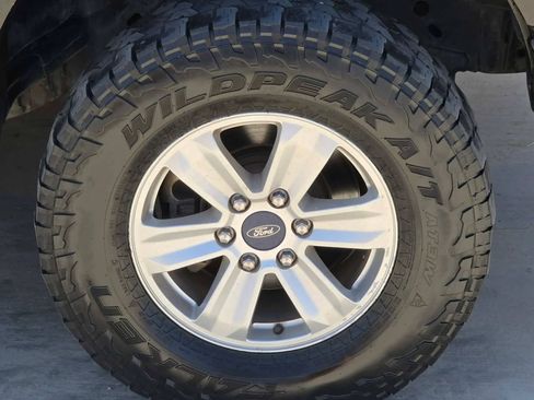 Used 2017 Ford F150 XL w/ Equipment Group 101A Mid AWD/4WD image 27