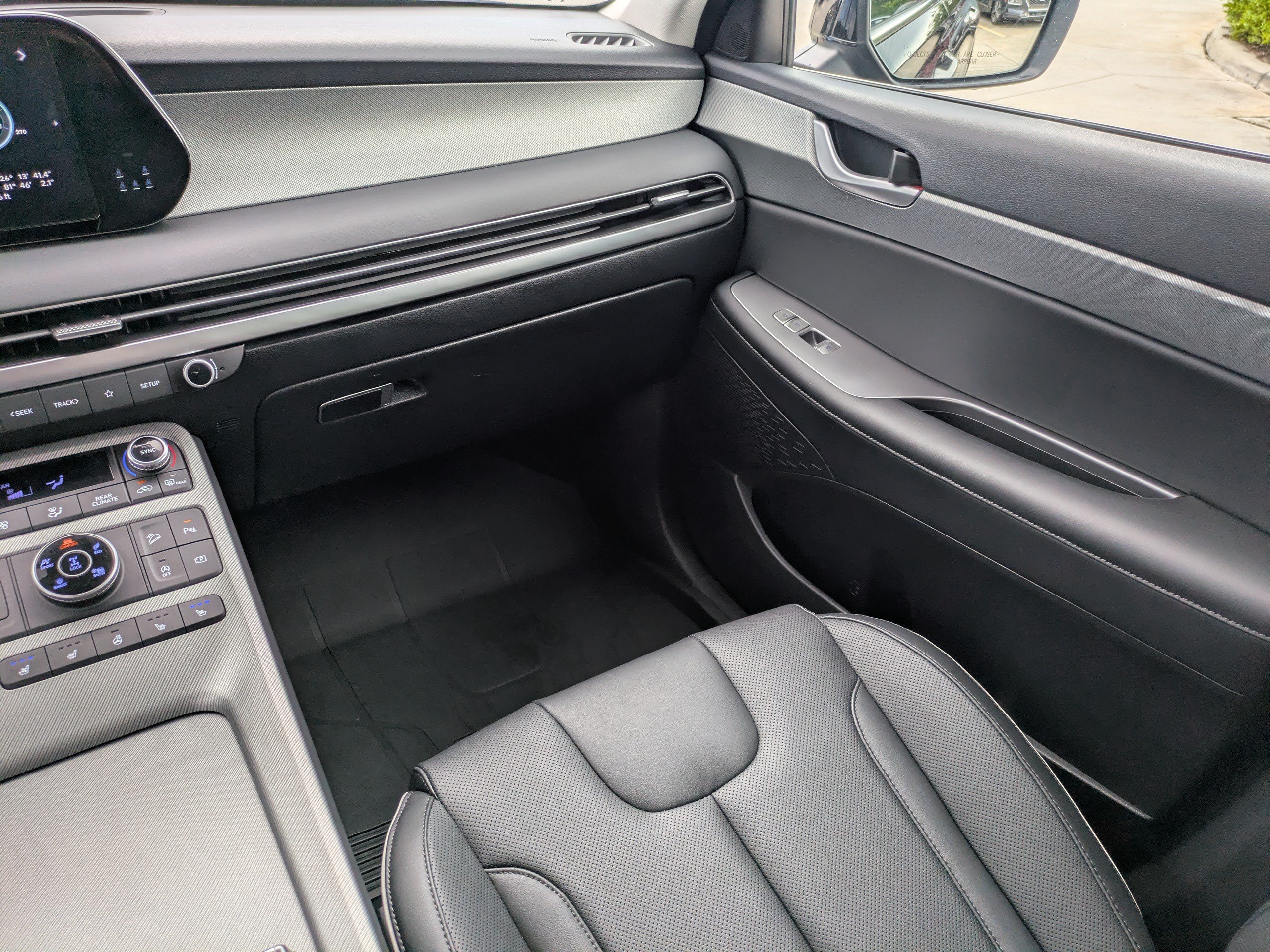 Certified 2025 Hyundai Palisade SEL AWD/4WD image 17