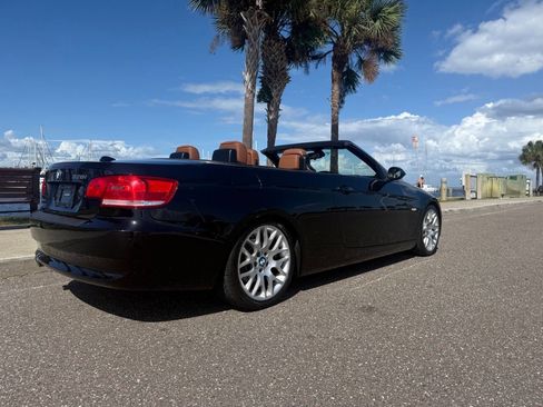 Used 2009 BMW 328i Convertible image 3