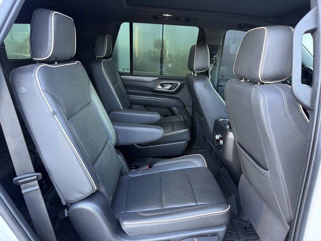 Used 2022 GMC Yukon SLT w/ SLT Premium Package RWD image 22